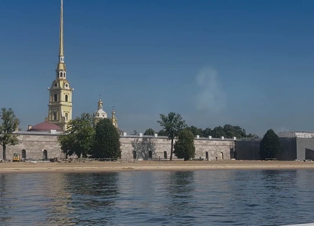 Обзорная экскурсия по Петербургу с прогулкой по Петропавловской крепости + «полуденный выстрел»