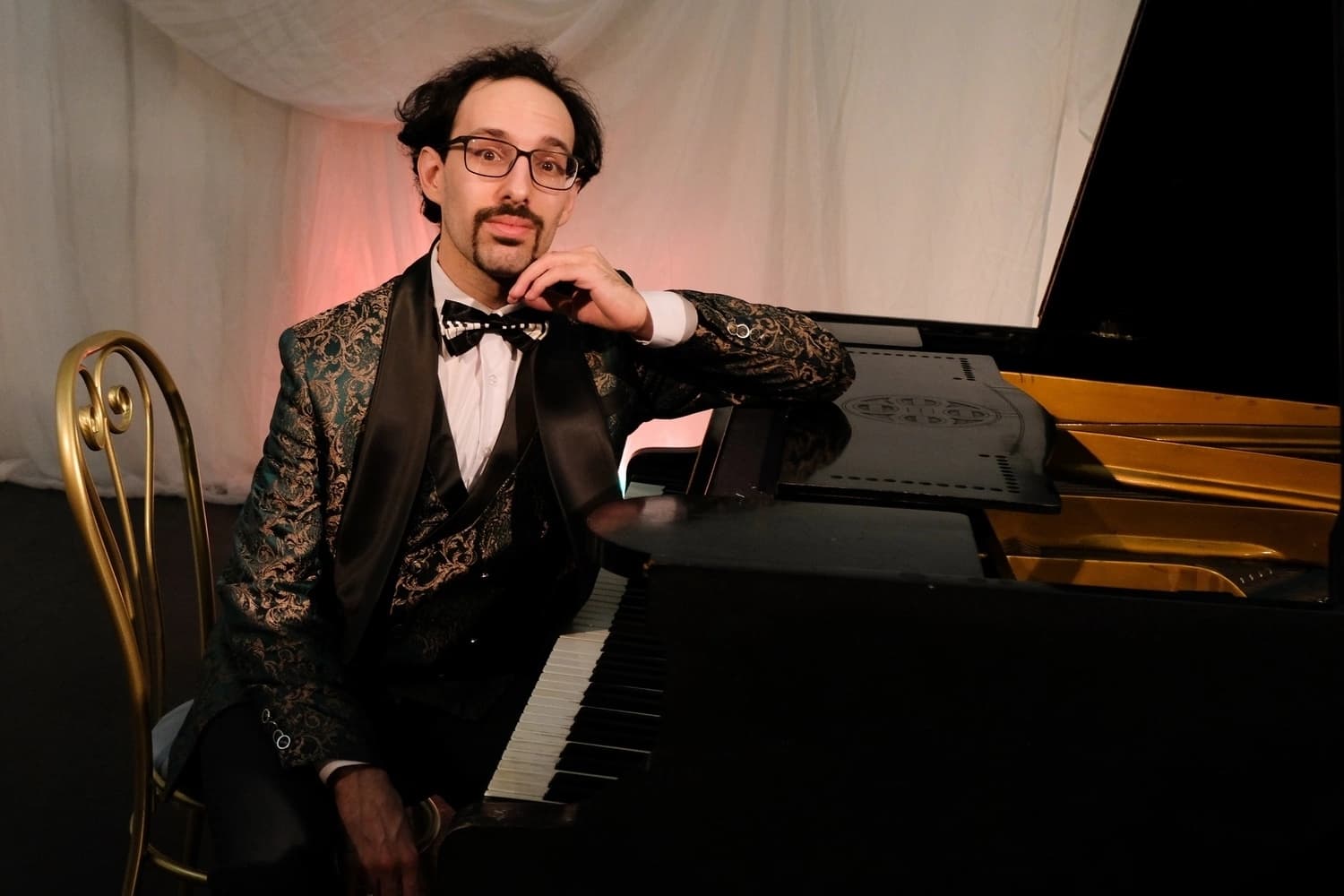 Балет при свечах. «Белое адажио» (лебединое), «Шахерезада» и другие (Центр искусства и музыки библиотеки им. Маяковского)