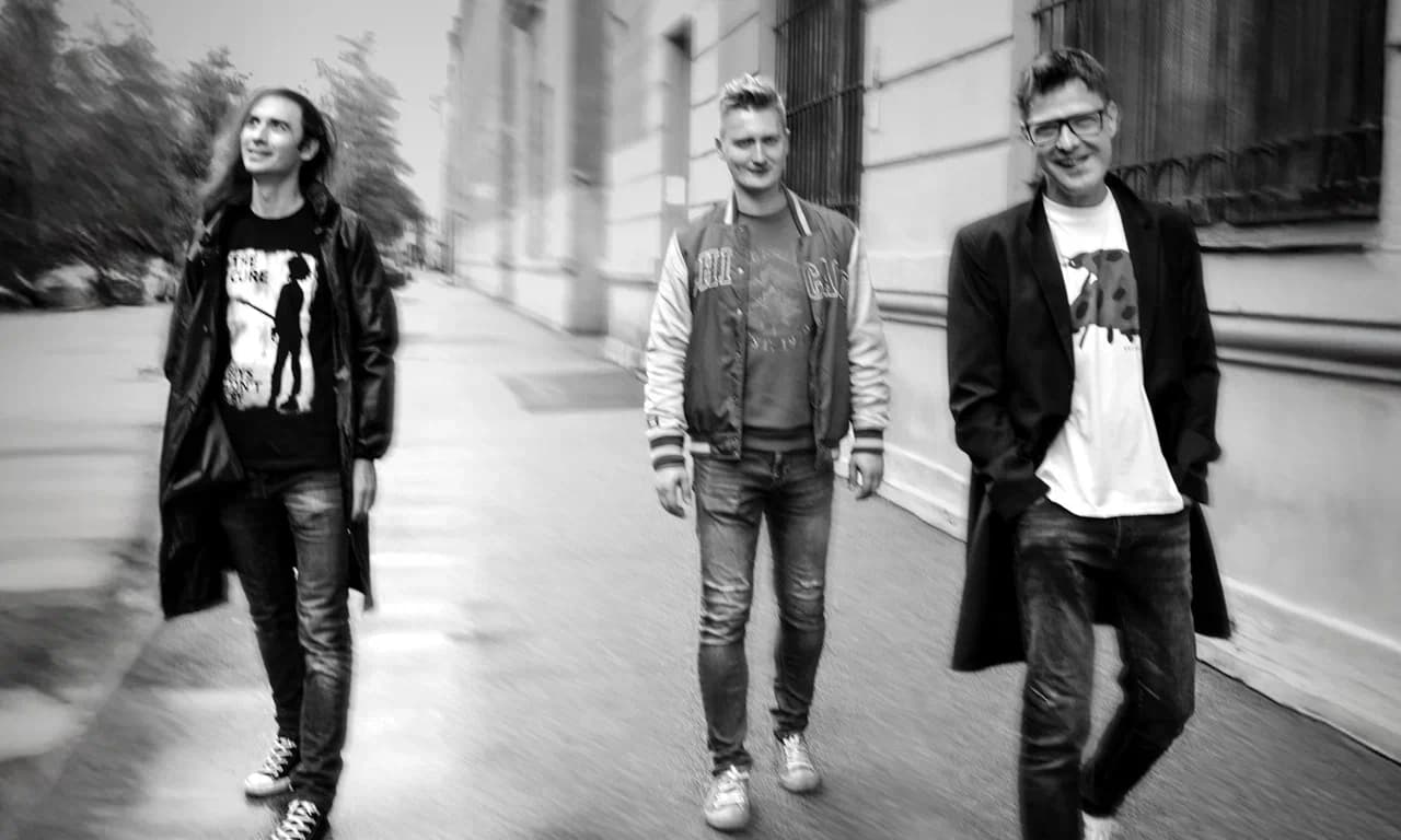 Радиопомехи (16 Тонн)