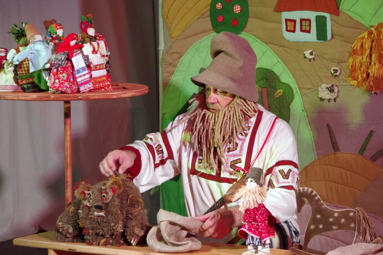 Вершки-корешки (Камчатский театр кукол)
