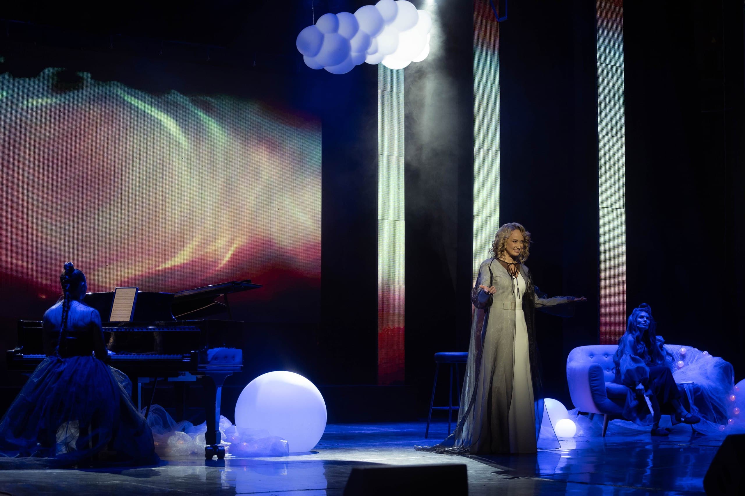 Стих в большом городе (Филармония им. Ахметова)