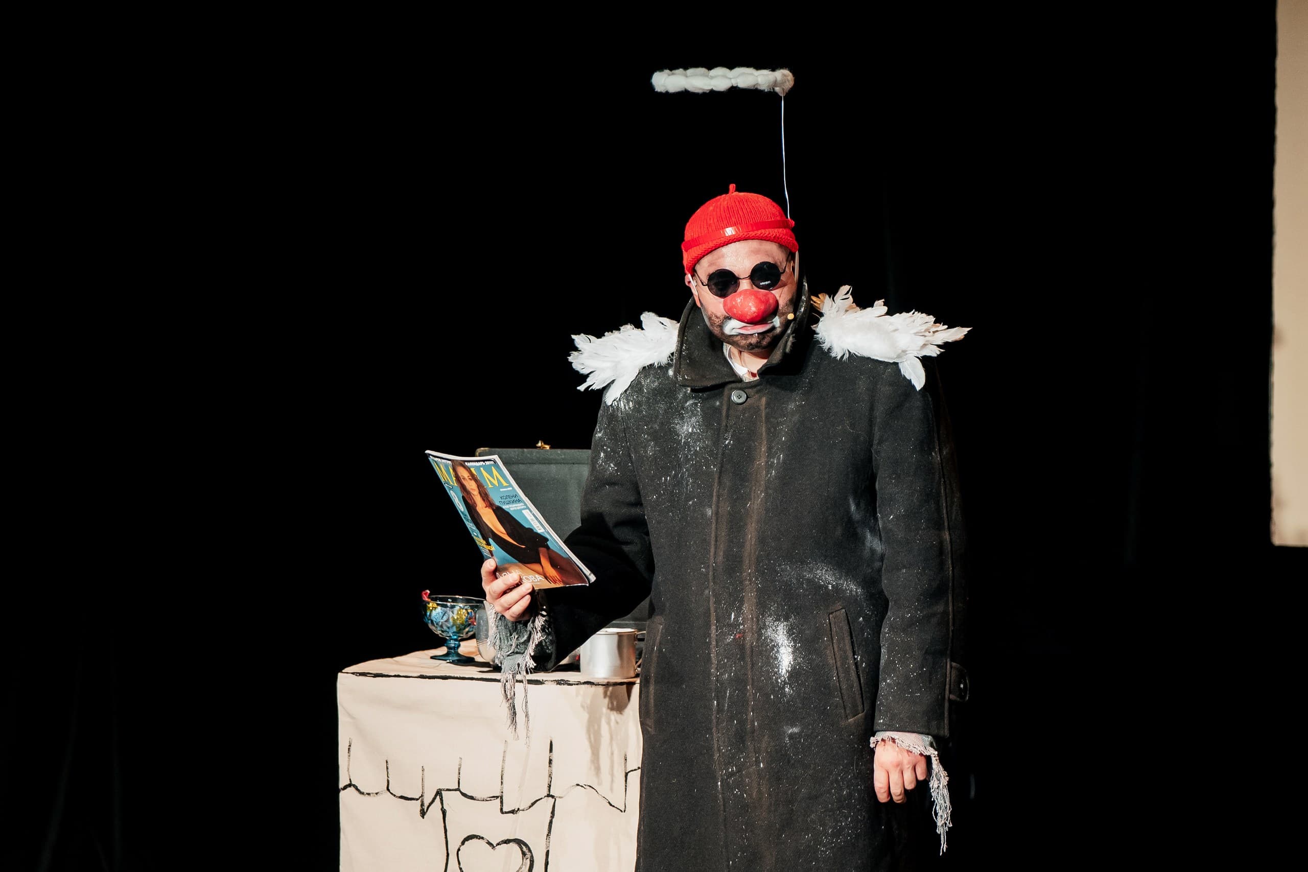 Тихо! (Лицедеи)