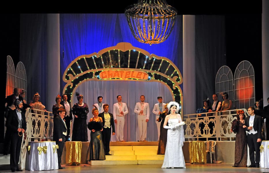 Баядера (Музыкальный театр)