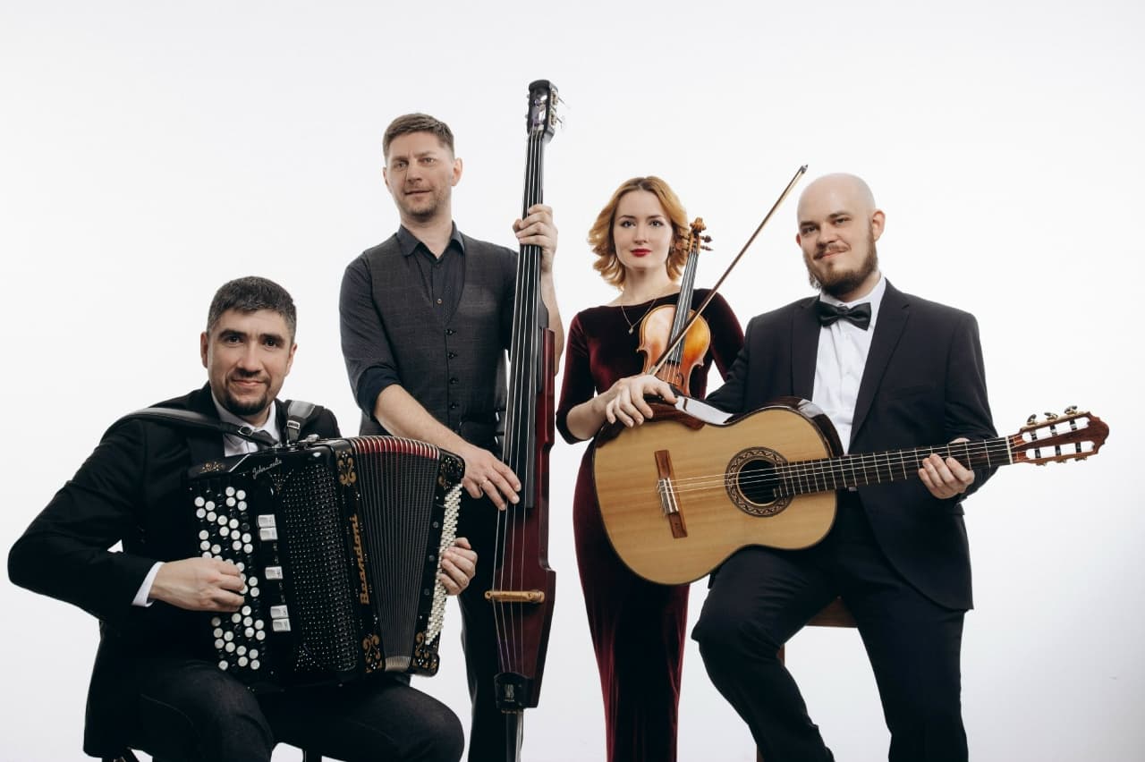 Танго Победы (Драматический театр)