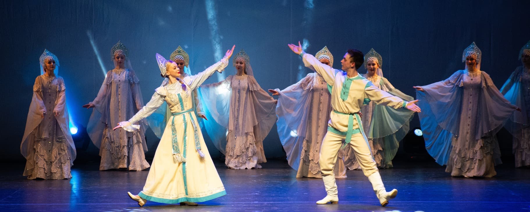 Ансамбль уральского танца «Камушка» (ДК им. Солдатова)