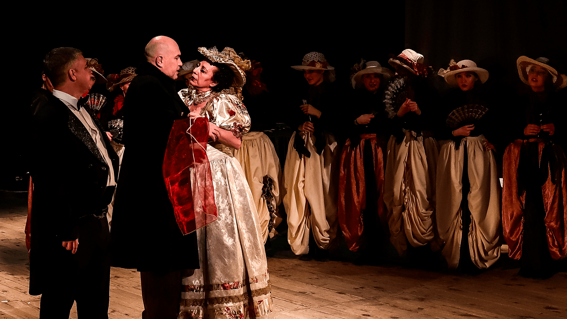 Шинель (ДК «Тольятти»)