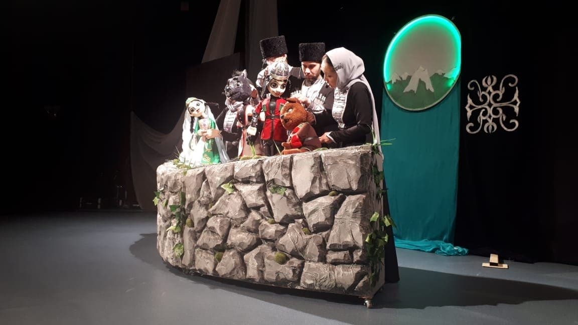 Господин Дракон (Театр марионеток им. Деммени)