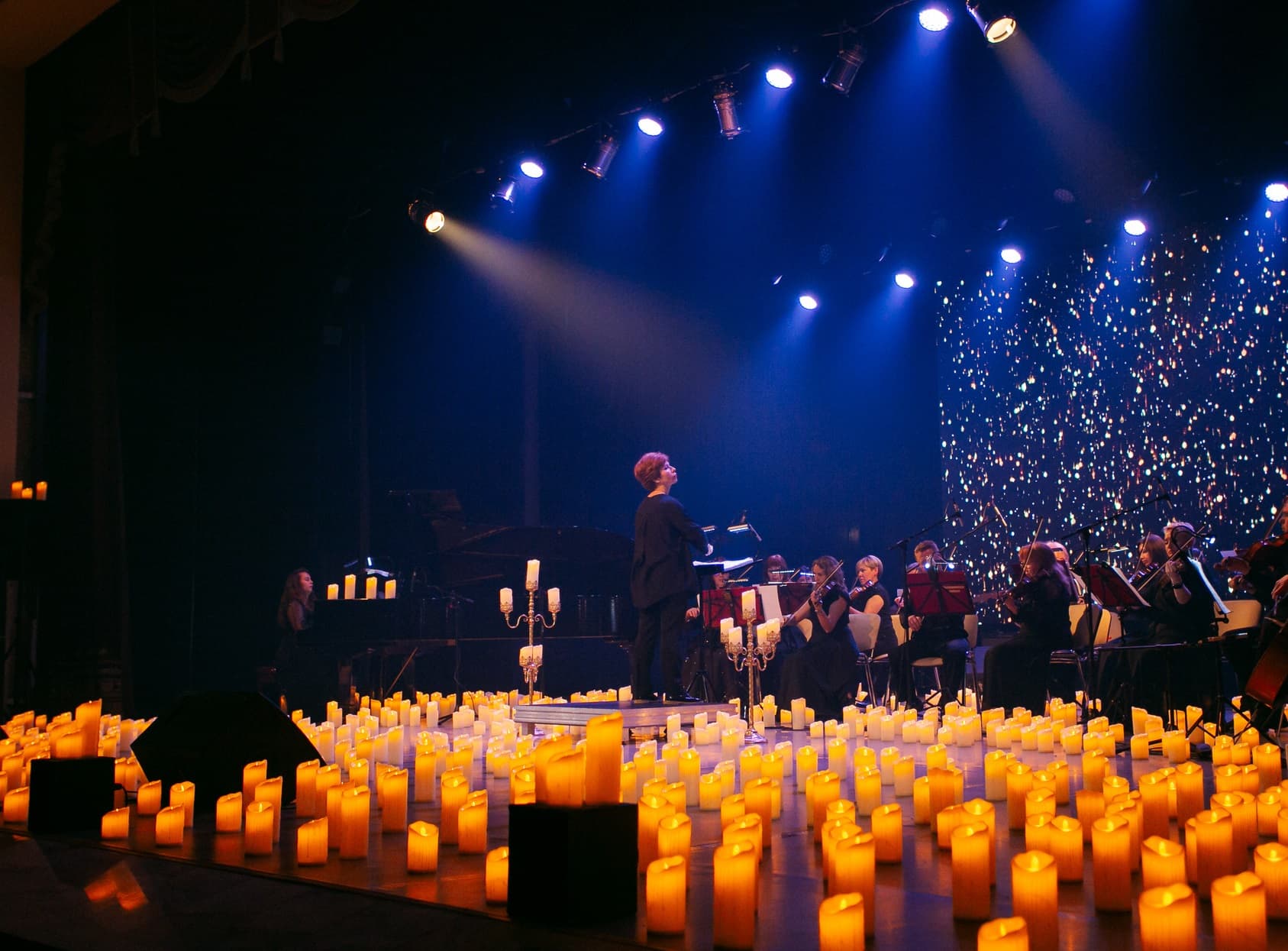 Мировые рок-хиты в сиянии тысячи свечей (Центр культуры и отдыха)