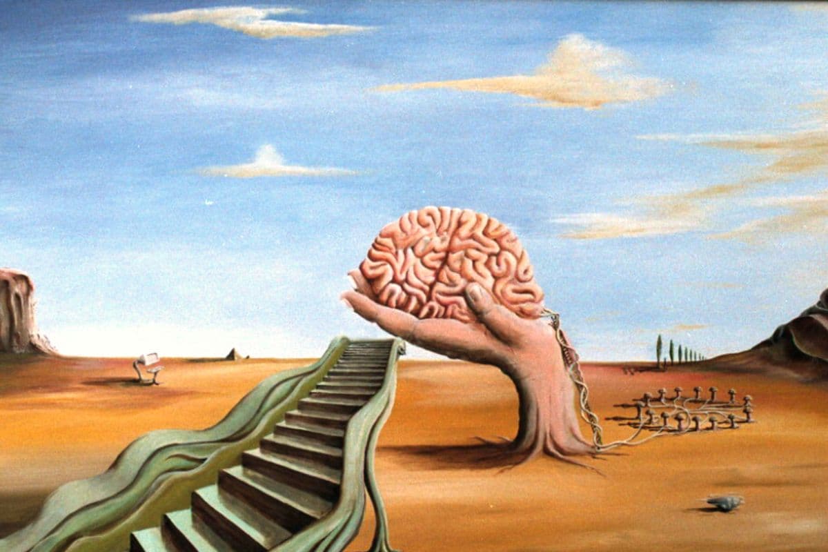 Два Сальвадора Дали: гений во власти покойного брата (Сад им. Баумана)