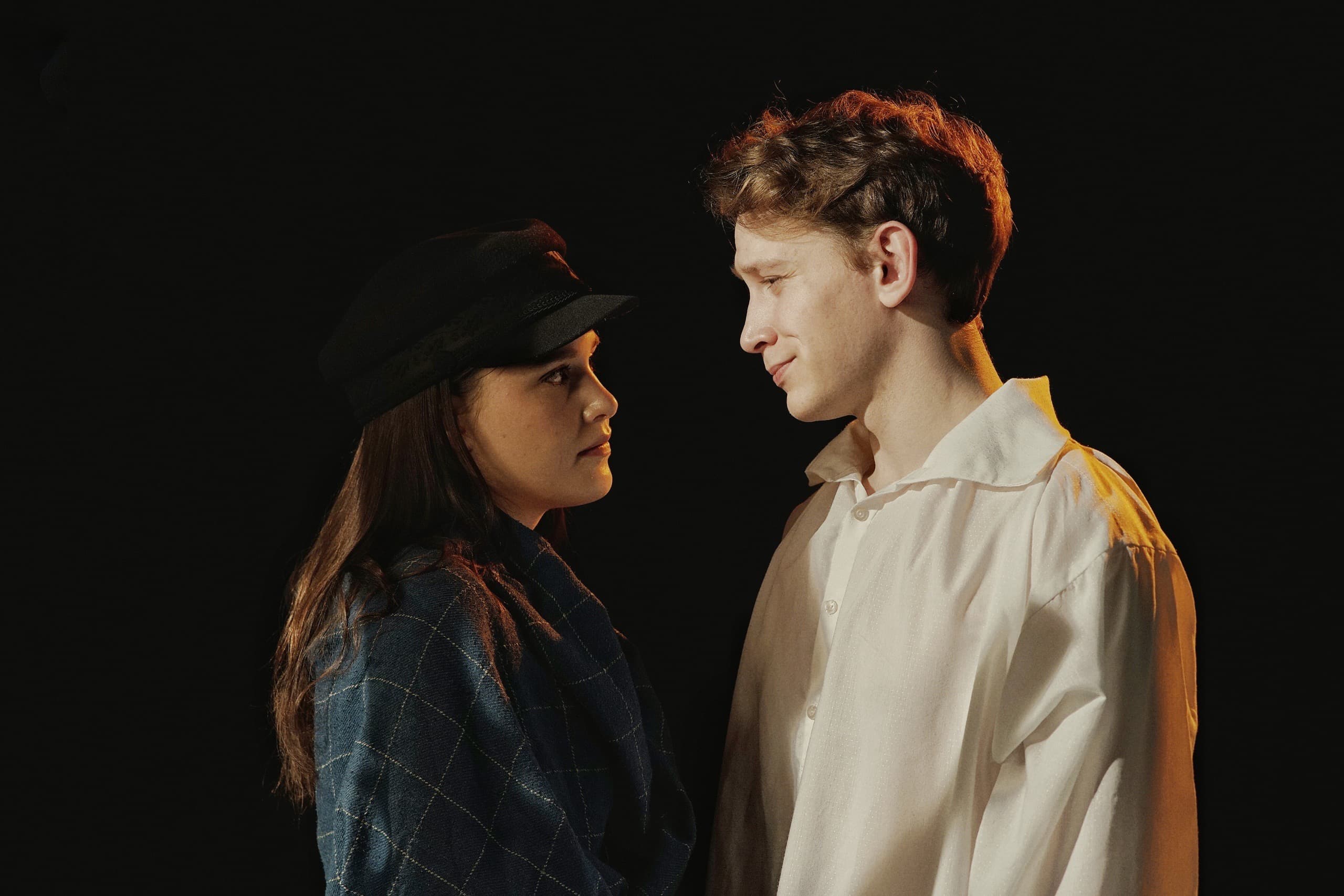 Есенин и Бениславская (КДЦ «Московский»)