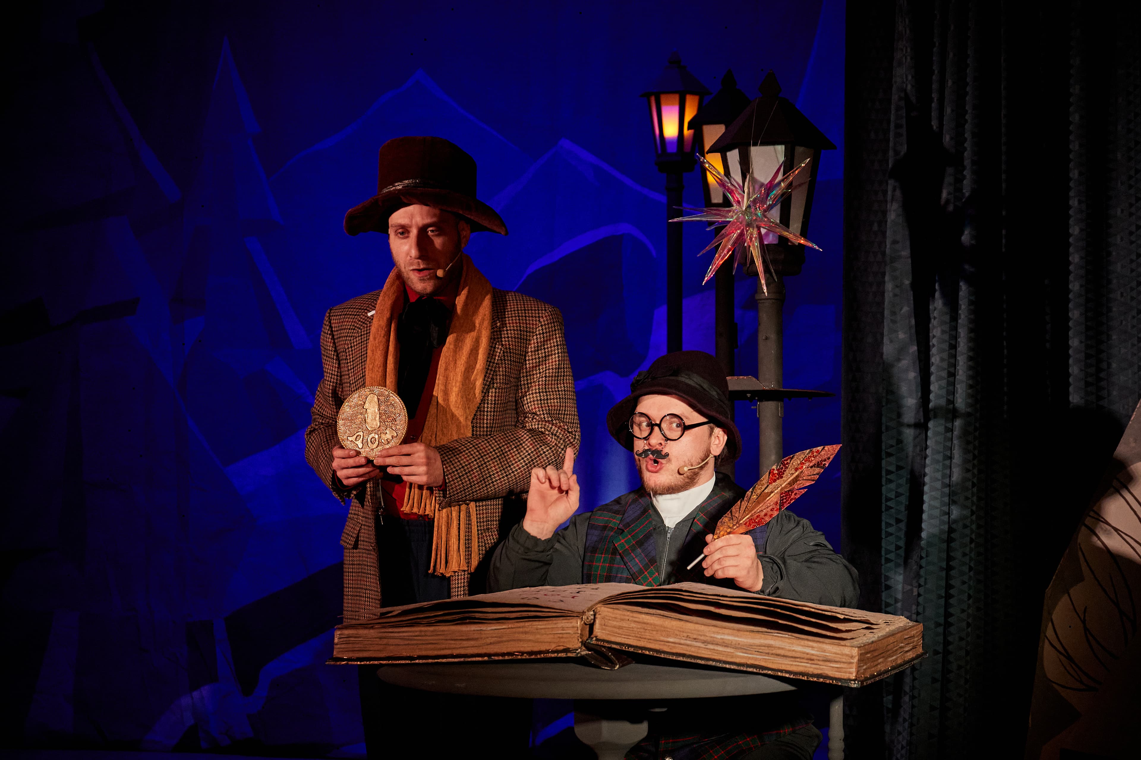 В полночь у чуланчика (Театр балета «Щелкунчик»)