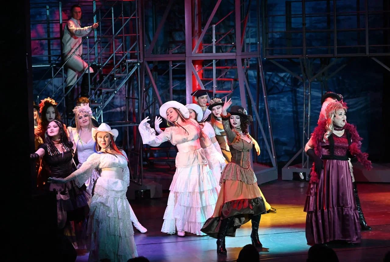 Алые паруса (Театр юного зрителя)