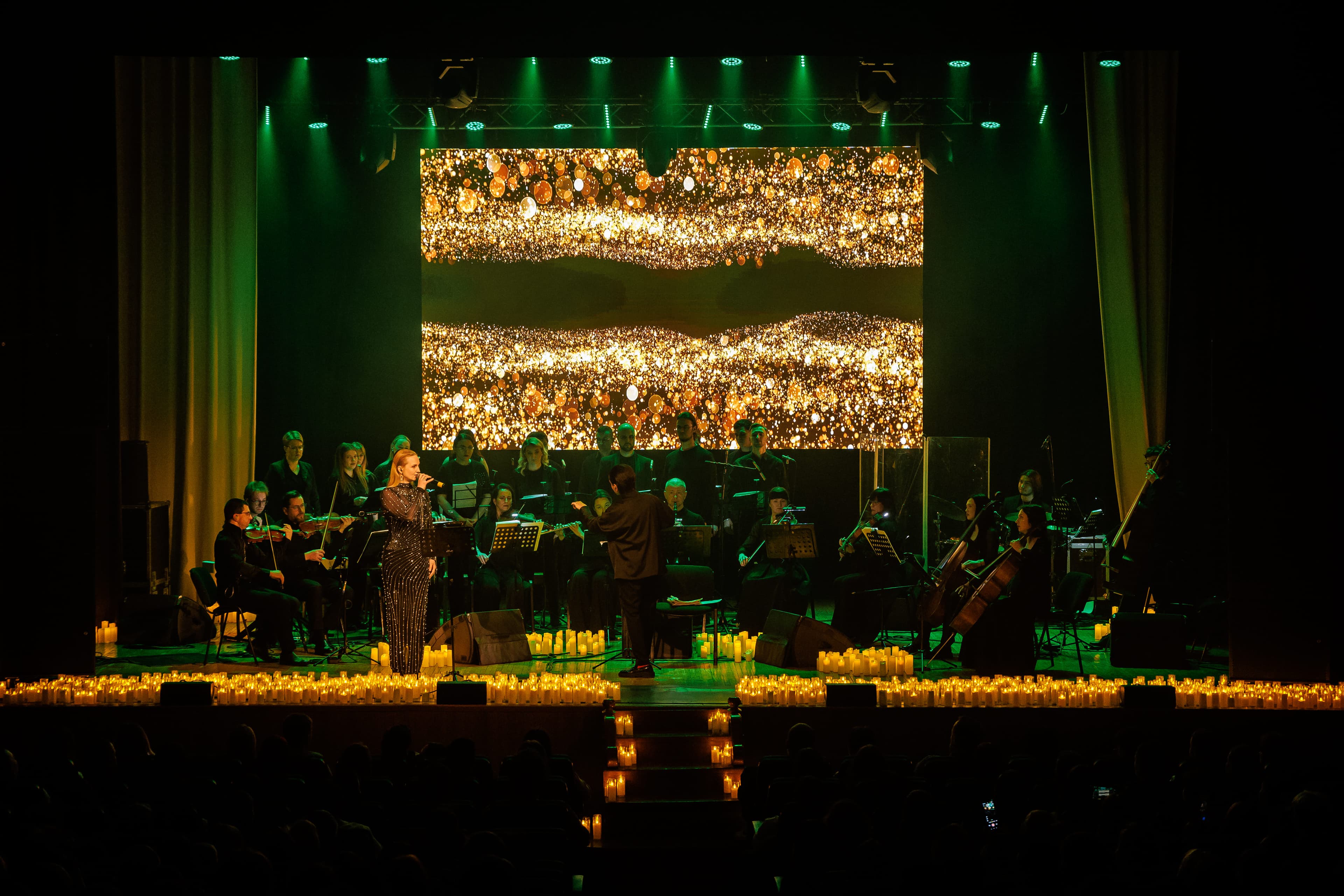 Neo Classic Orchestra и хор. Идеальное свидание. 3000 свечей (ДК им. Окунева)