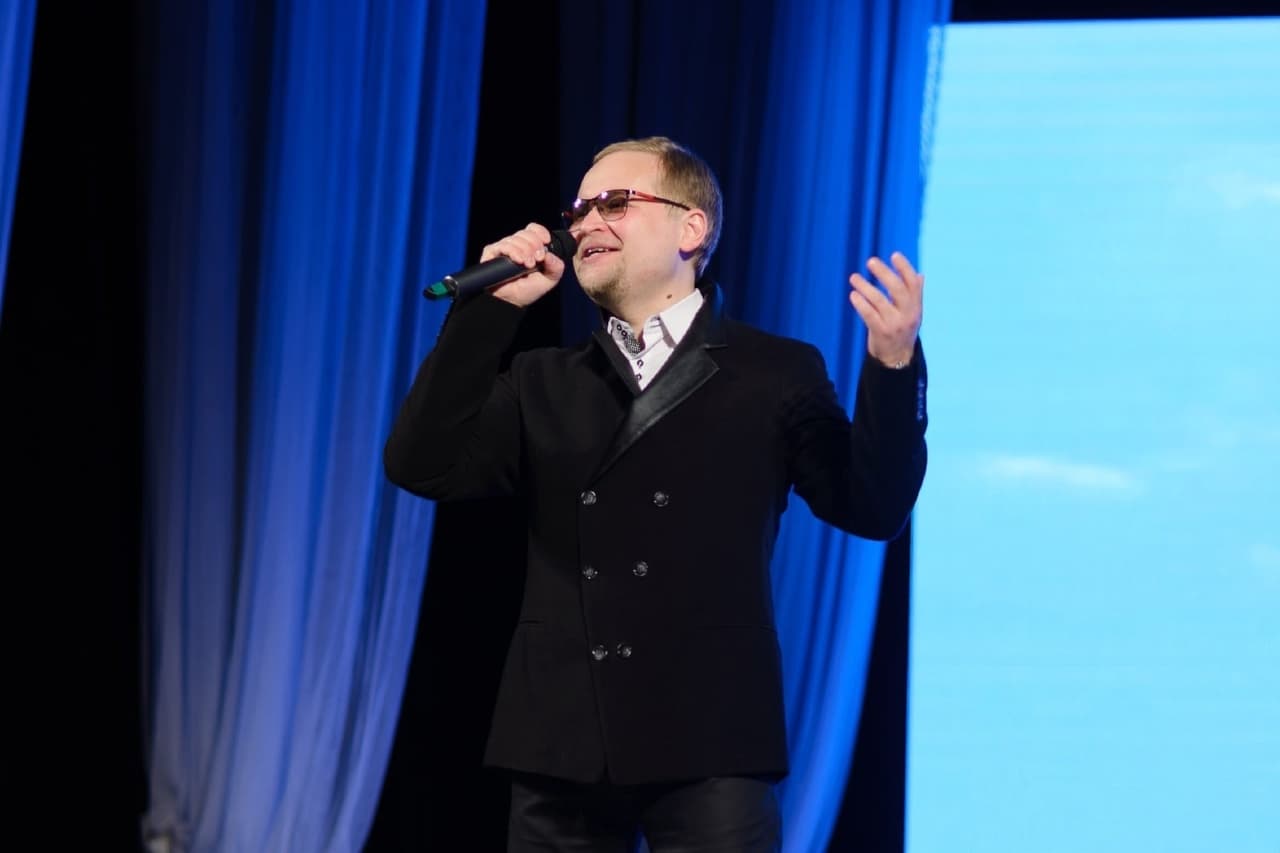 Юрий Собянин, Игорь Костарев, Владимир Чадов (ДК им. Кирова)