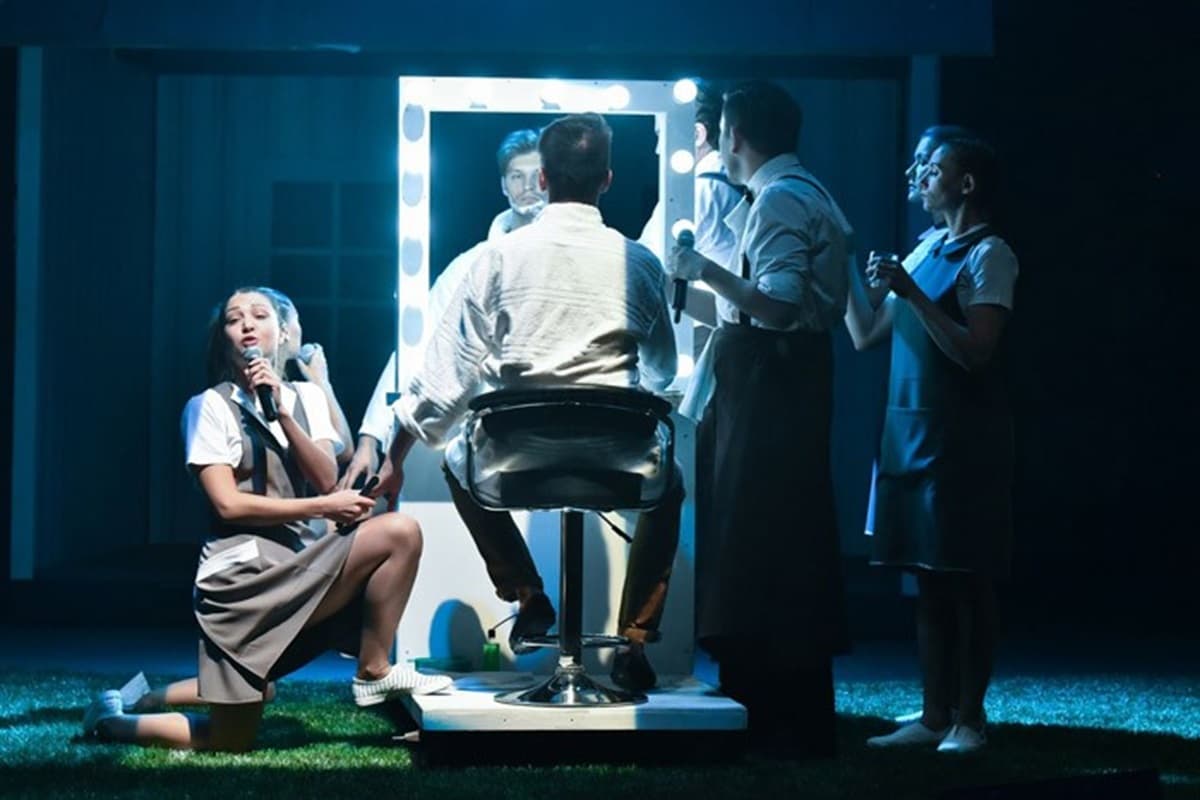 Евгений Онегин. Сцены из романа. Наши дни (Русский театр драмы им. Горького)