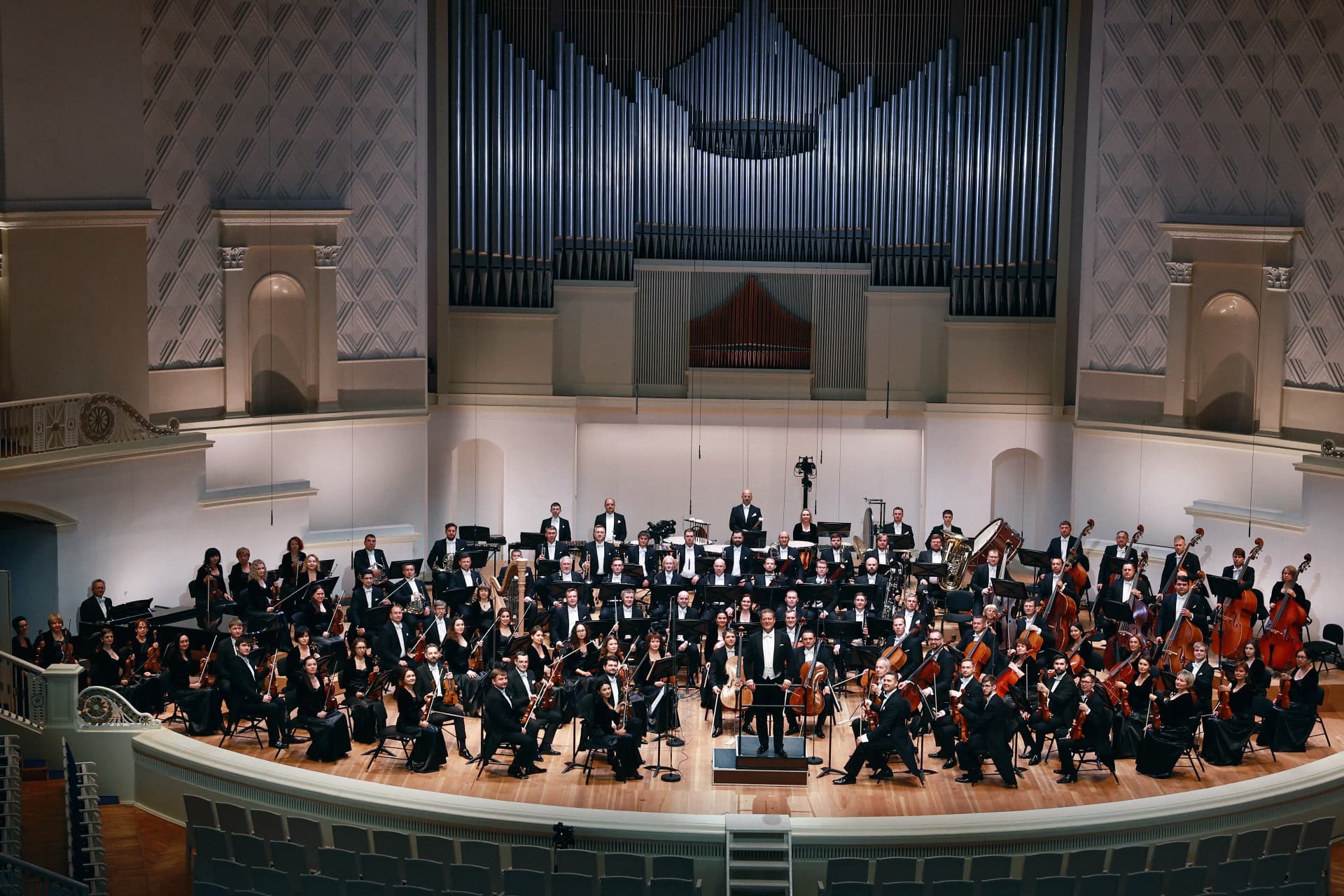Александр Сладковский, Энджел Вонг и ГАСО Республики Татарстан (Филармония им. Шостаковича. Большой зал)