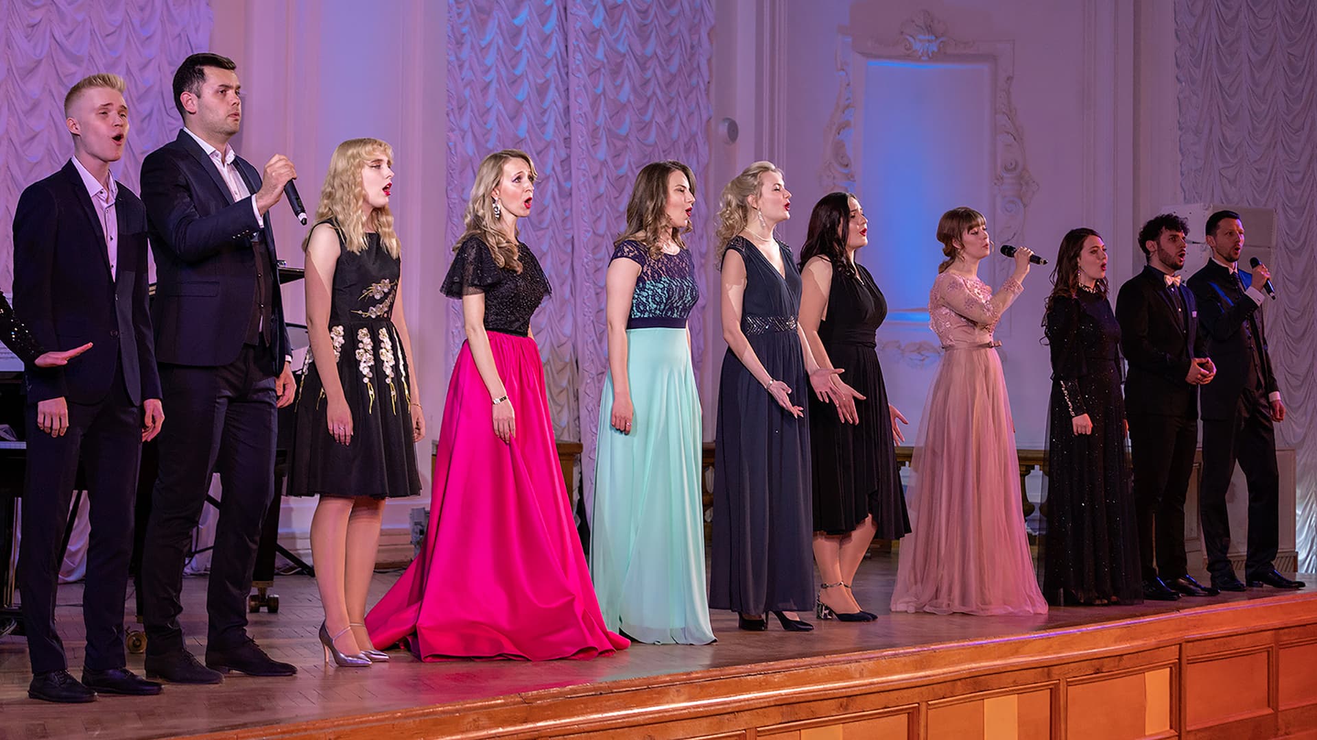 Не перестану влюбляться в красивое! (Белый зал Политехнического университета)