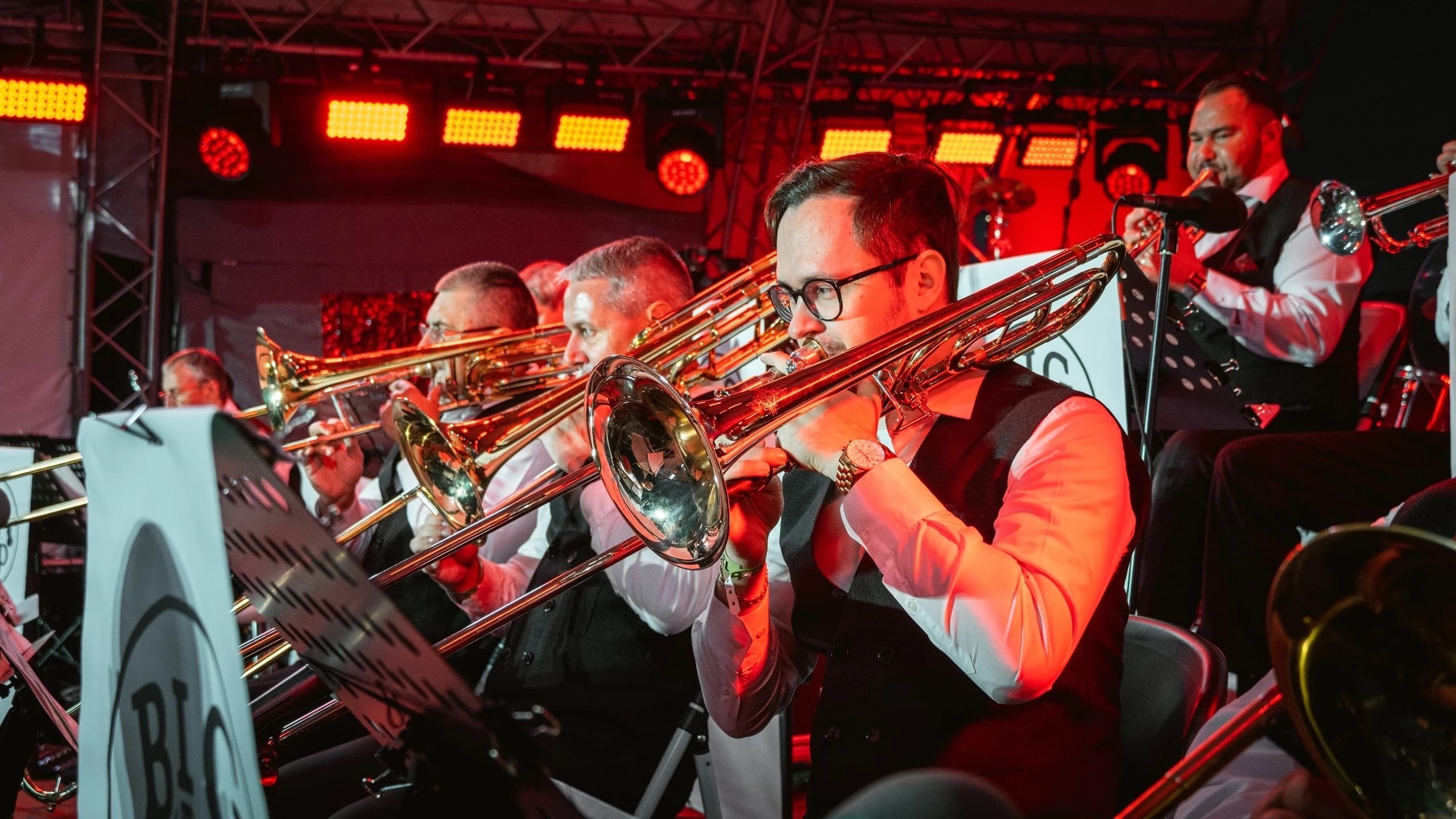 Big Band Воронежской филармонии (Эссе)