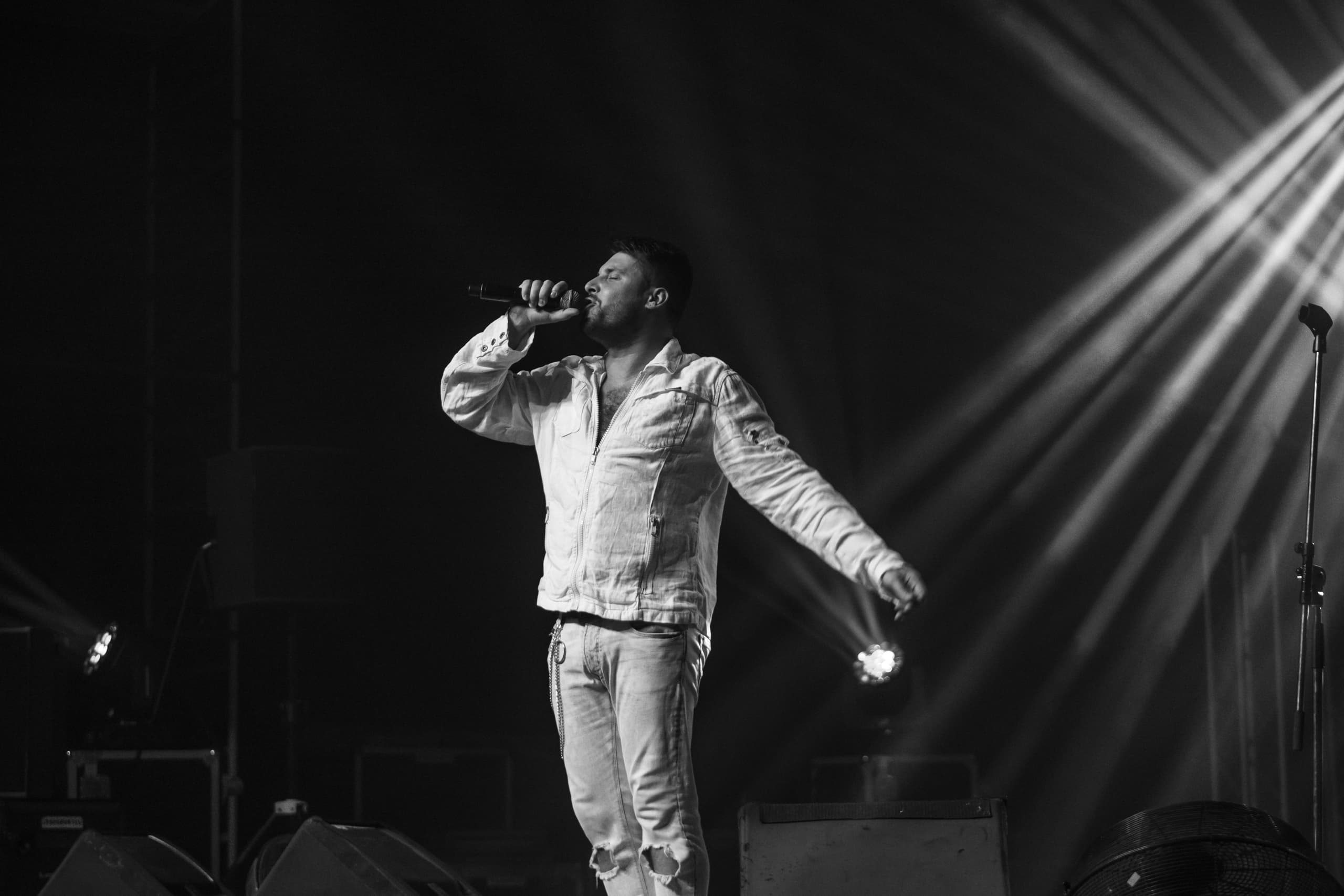 Золотые хиты 90-х и 2000-х (Городской дворец культуры)