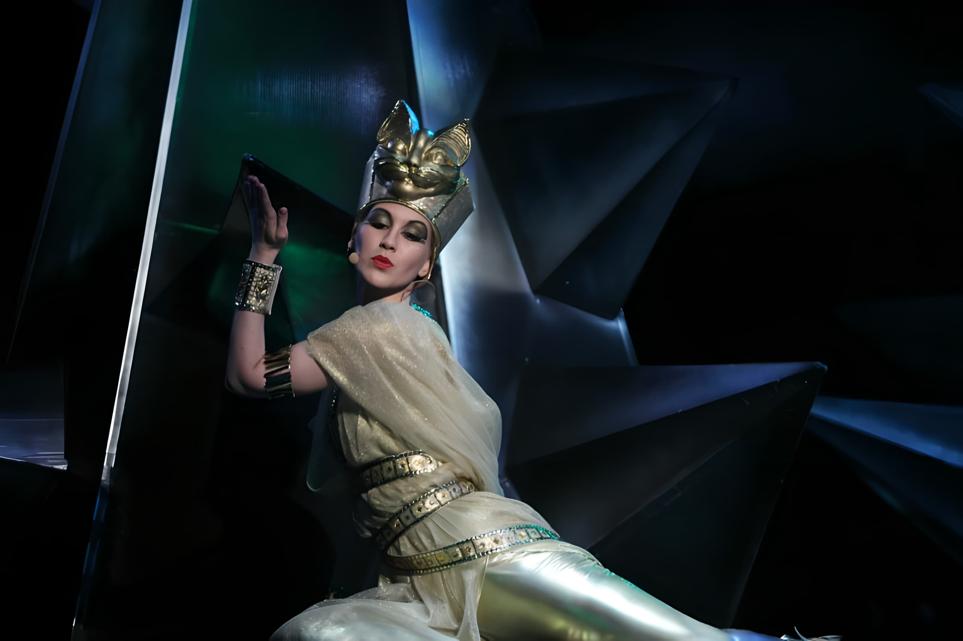 Кошка (Театр музыкальной комедии)