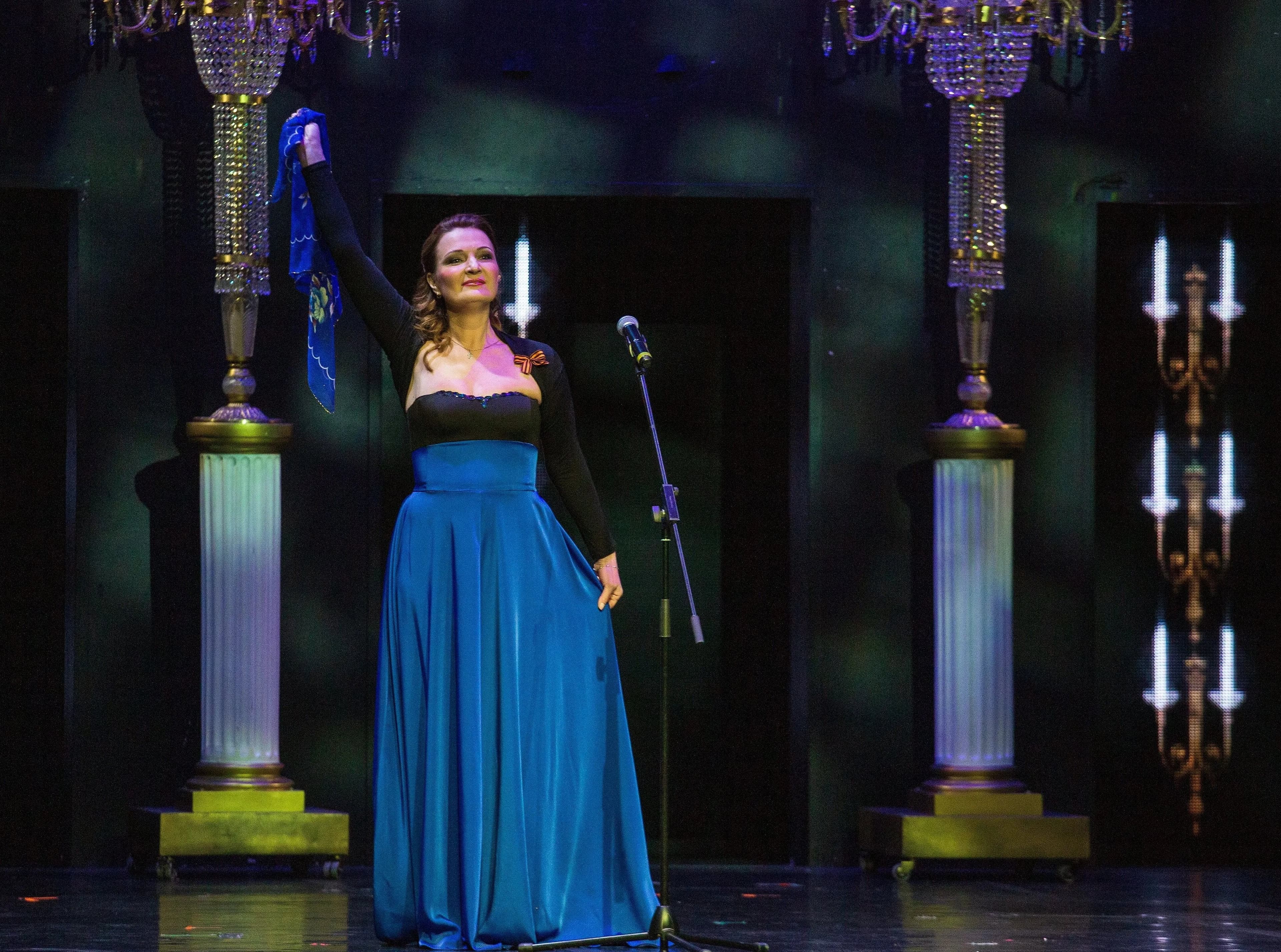 Песни наших защитников (Санктъ-Петербургъ Опера)