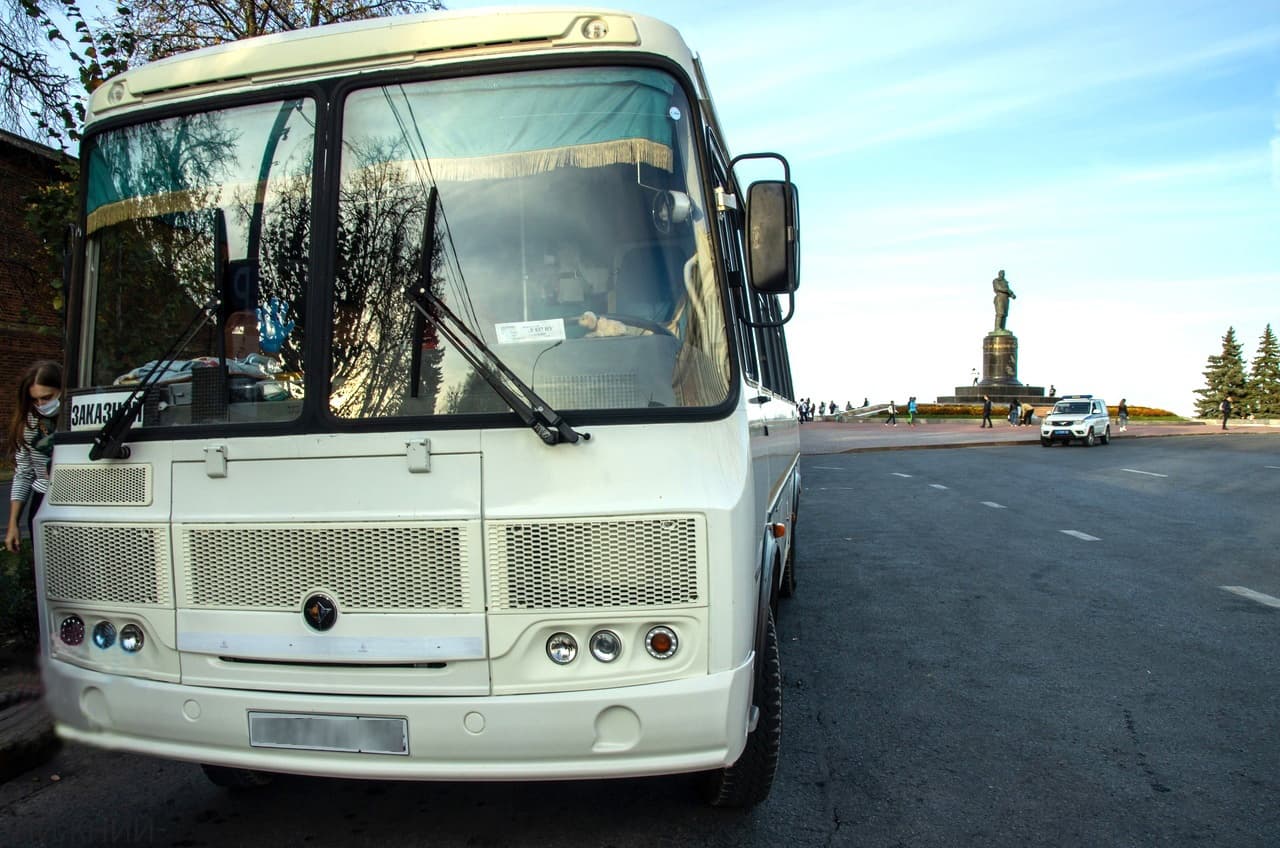 Автобус. Приключение (Площадь Минина и Пожарского)