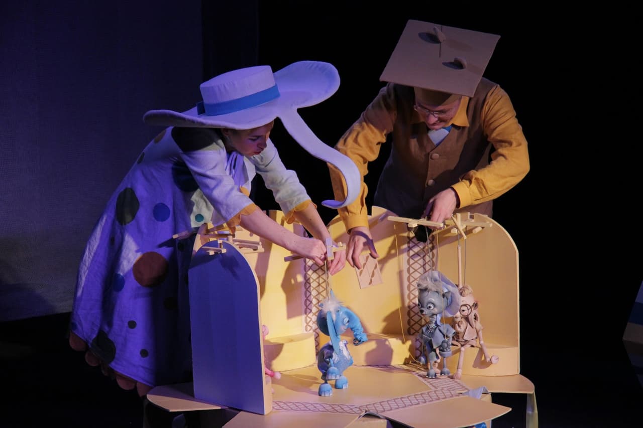 У слонёнка день рождения (Театр кукол)