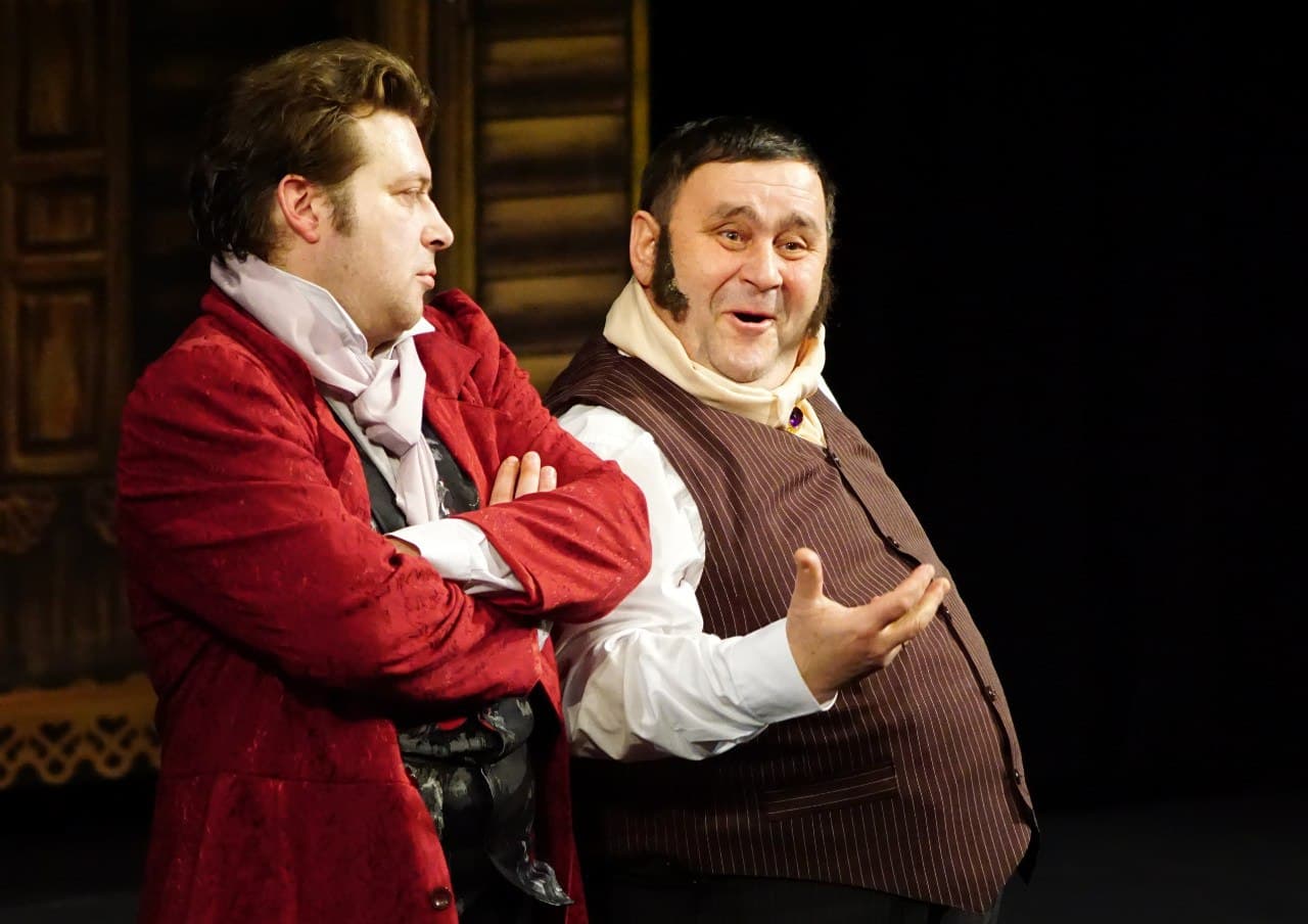 Мёртвые души (Русский драматический театр)