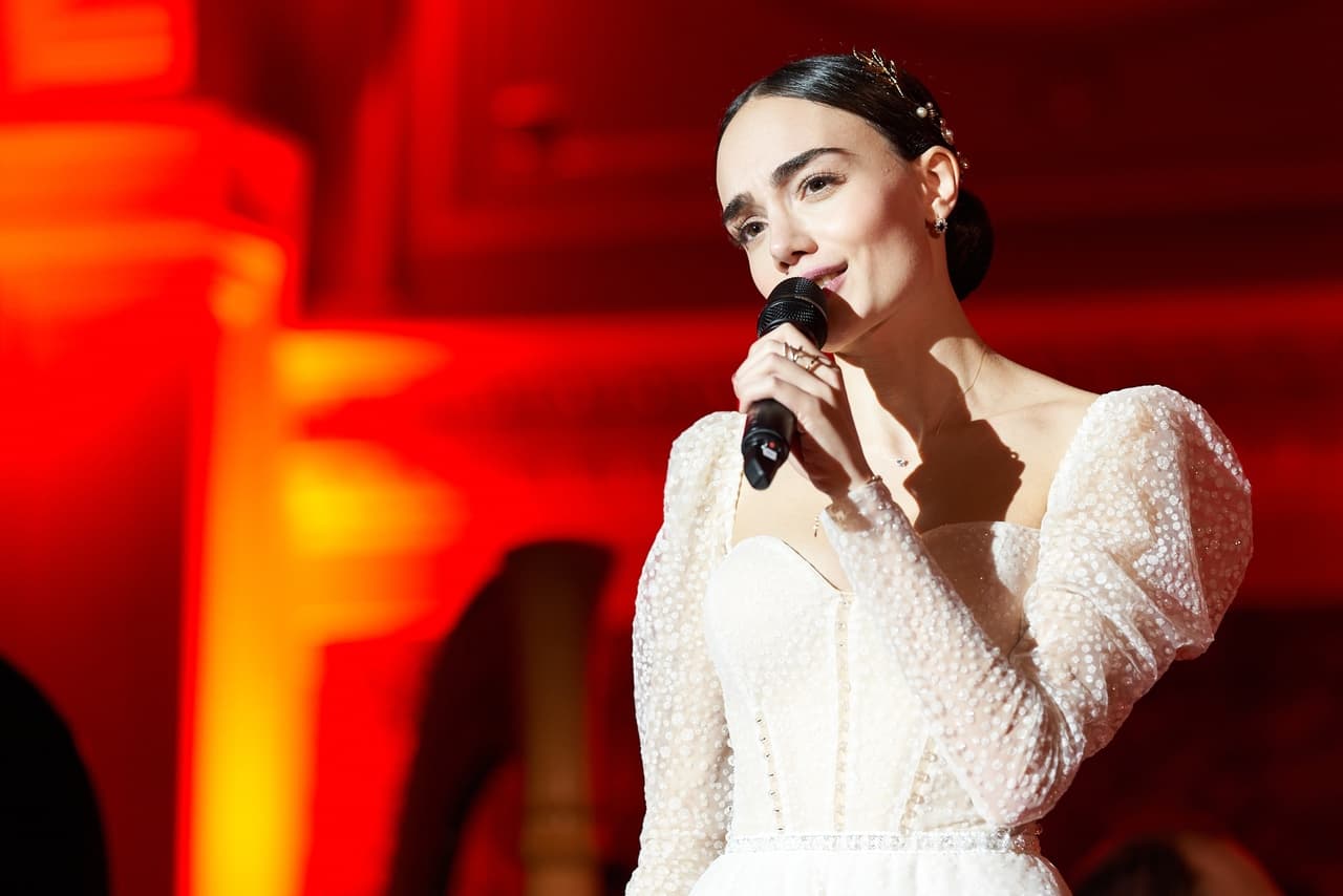 Анна Егоян (София)