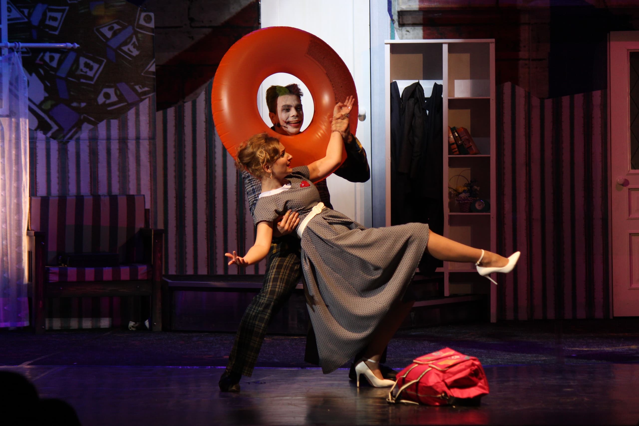 Смешные деньги (Театр драмы Кузбасса им. Луначарского)