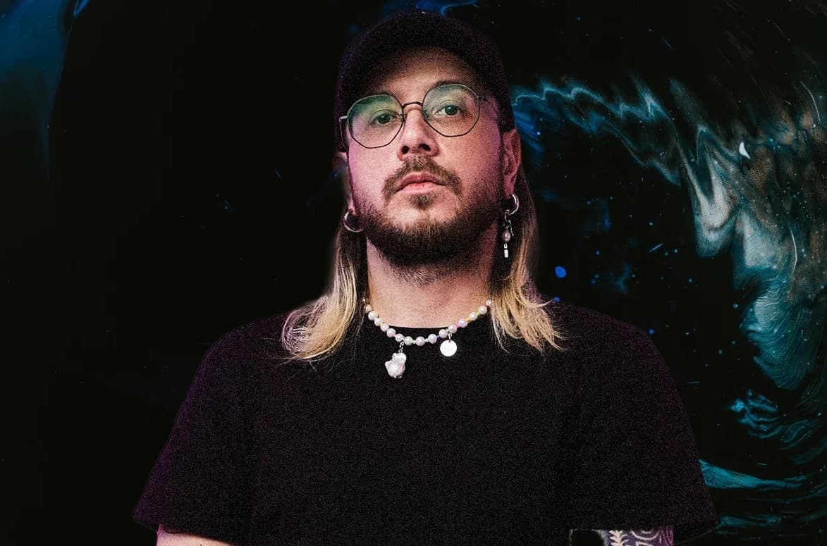 Денис Антипин (Stage StandUp Club)