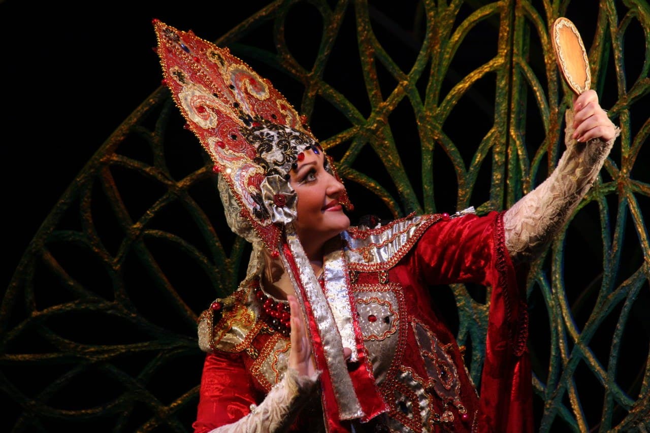 Сказка о мёртвой царевне и семи богатырях (Вера)