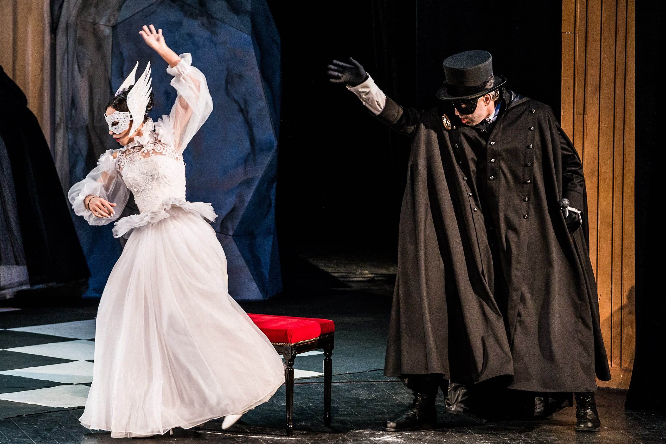 Маскарад (Театр драмы им. М. Горького)