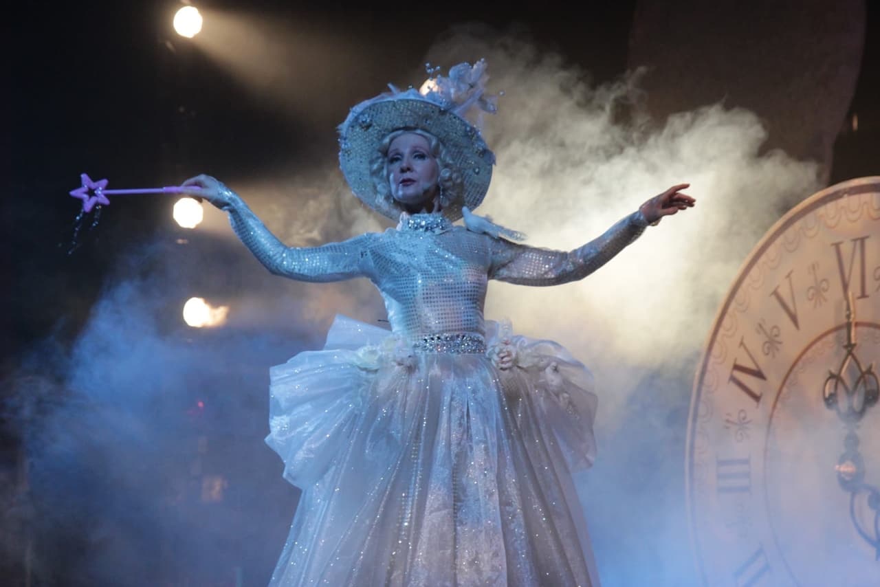 Золушка (Молодёжный театр)