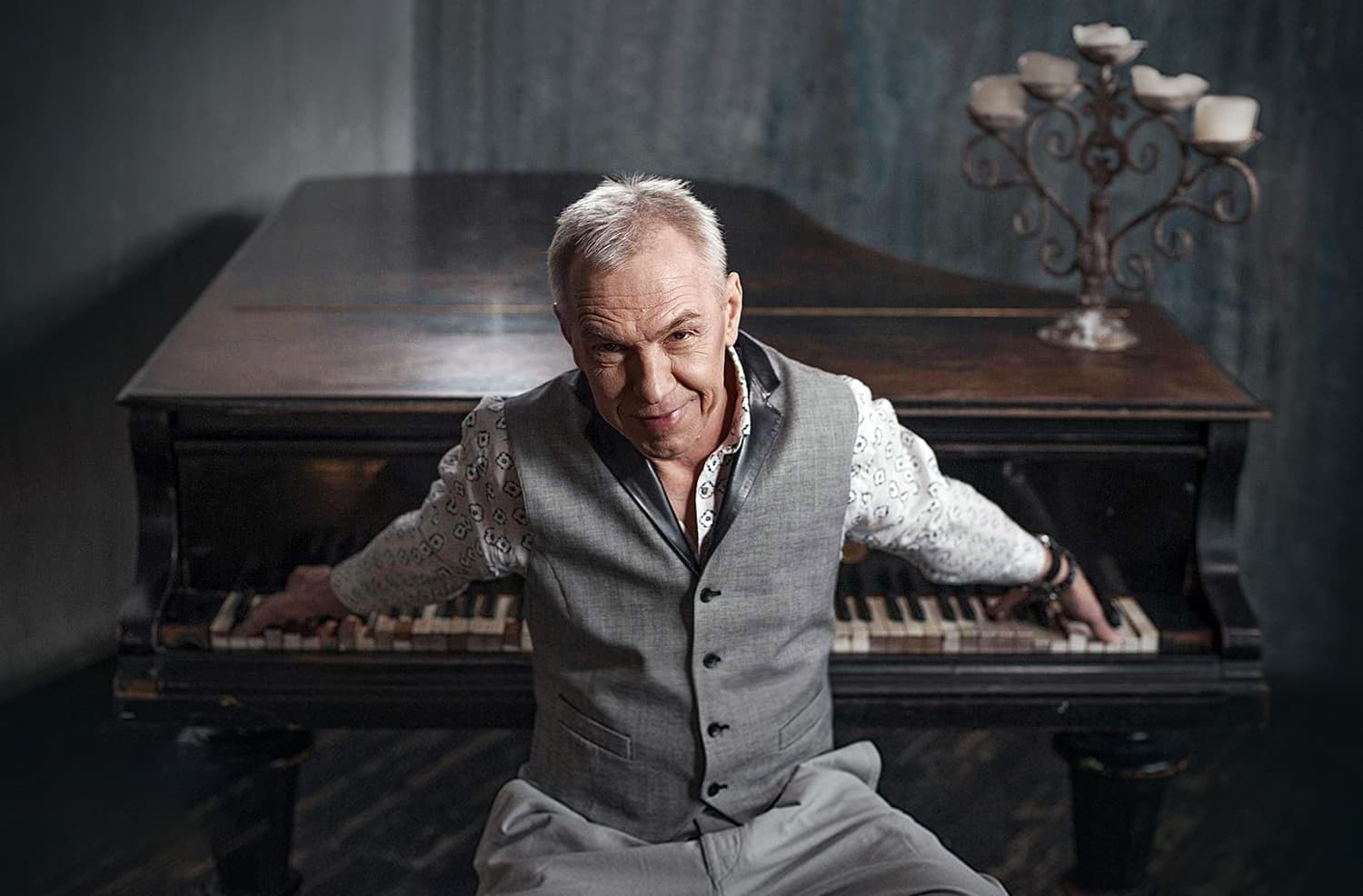 Александр Ф. Скляр и Ва-Банкъ (Джаз-клуб Игоря Бутмана)