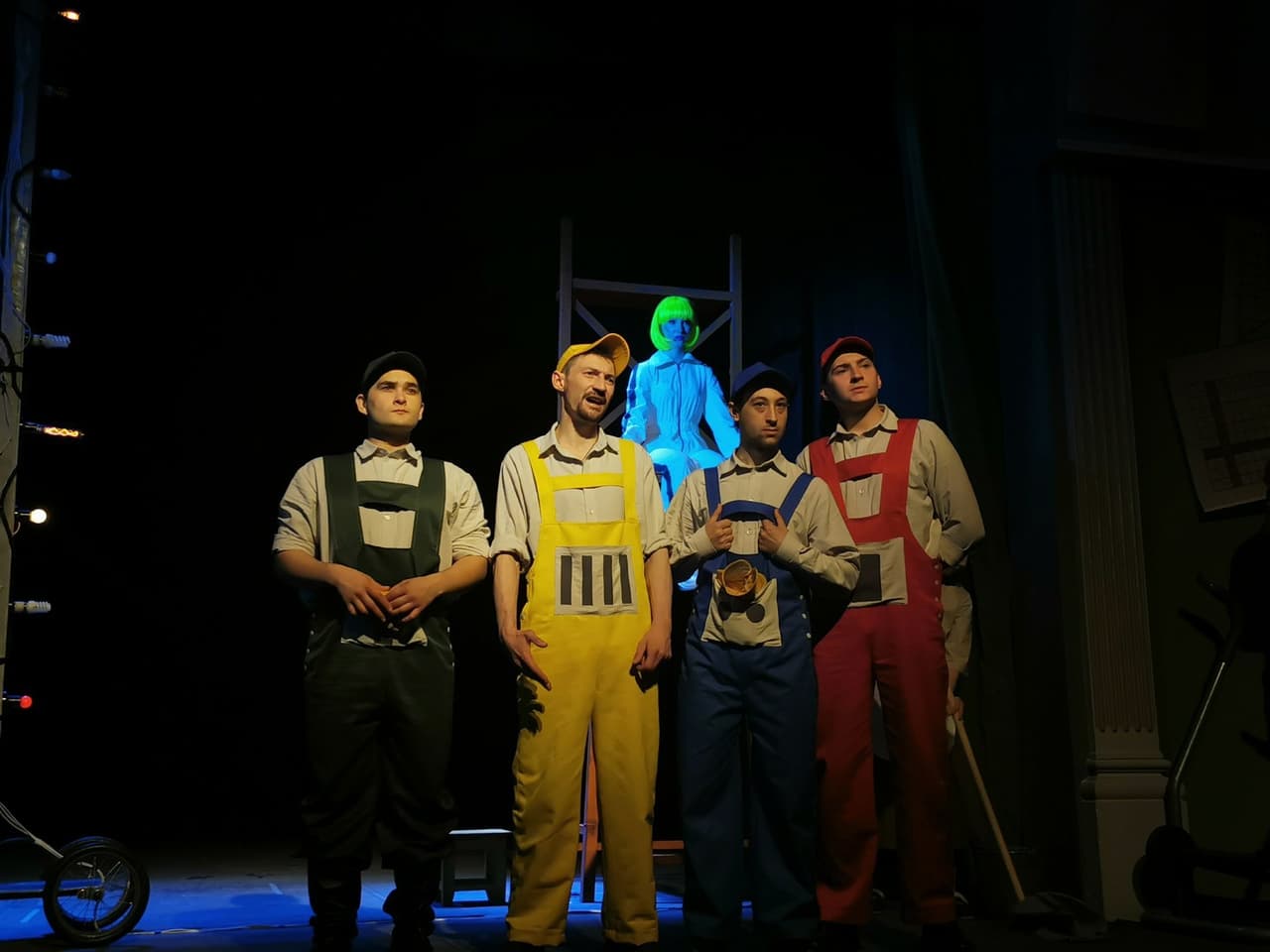 Баня (Тамбовский молодёжный театр)