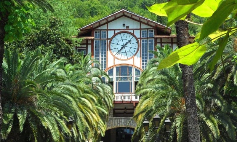 Абхазия — страна души: Гагры, Рица и Новый Афон (Абхазия — страна души:  Гагры, Рица и Новый Афон)