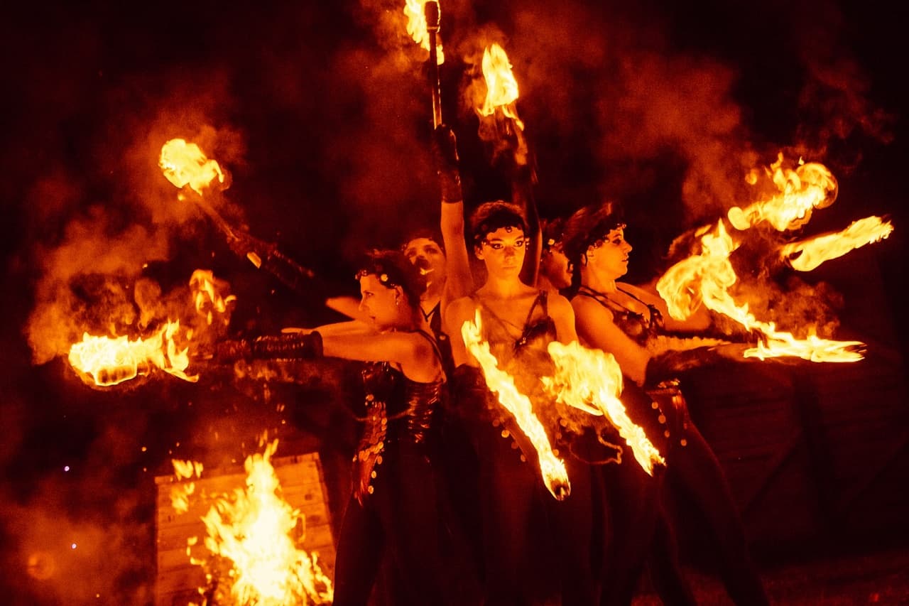 Огненный меч (Деревня викингов Кауп (Романово))