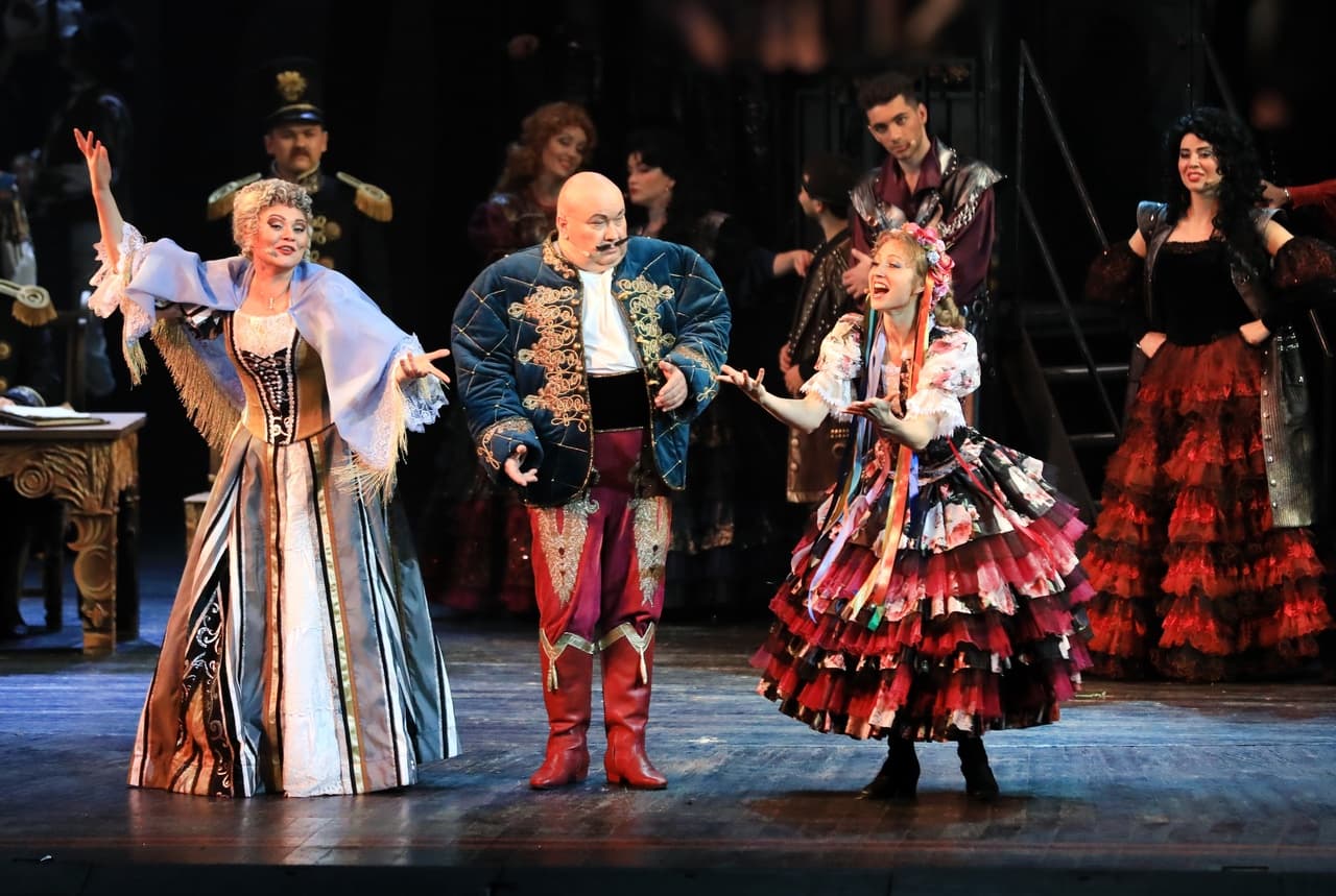 Цыганский барон (Музыкальный театр)