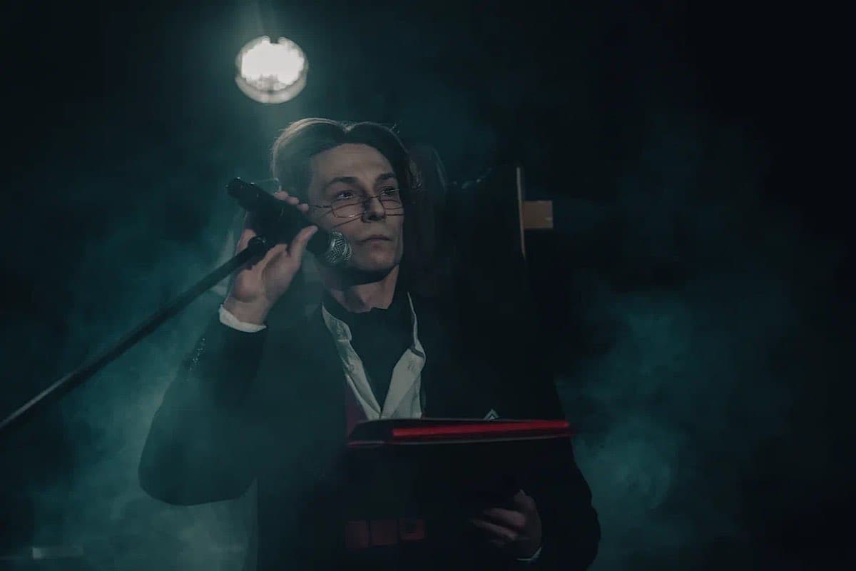 Женщина в чёрном (Три ступени)