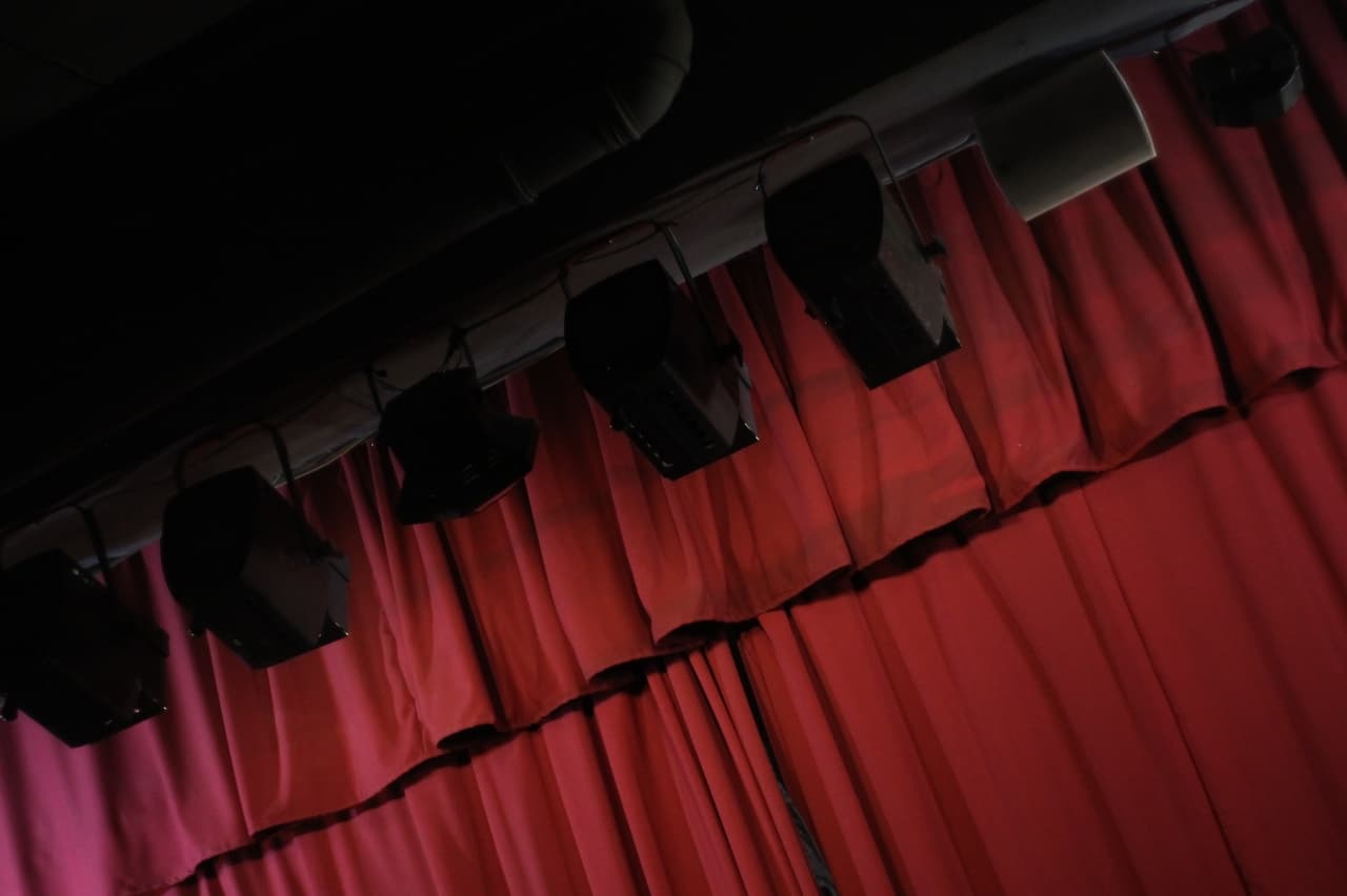 Свидание в Париже (Любительский театр Ермашова (ЛТЕ))