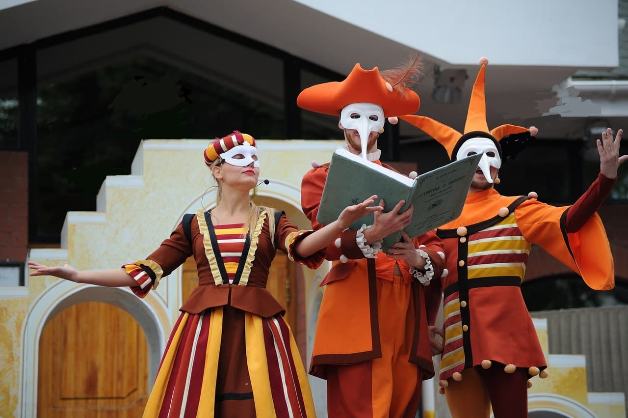 Апельсиновые сказки (Екатеринбургский театр кукол)