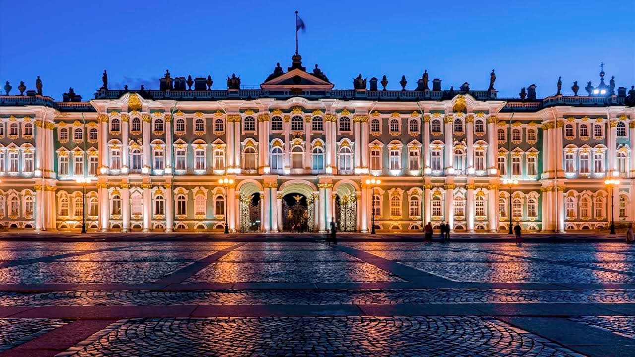 Обзорная экскурсия с посещением Эрмитажа (Визит СПб)