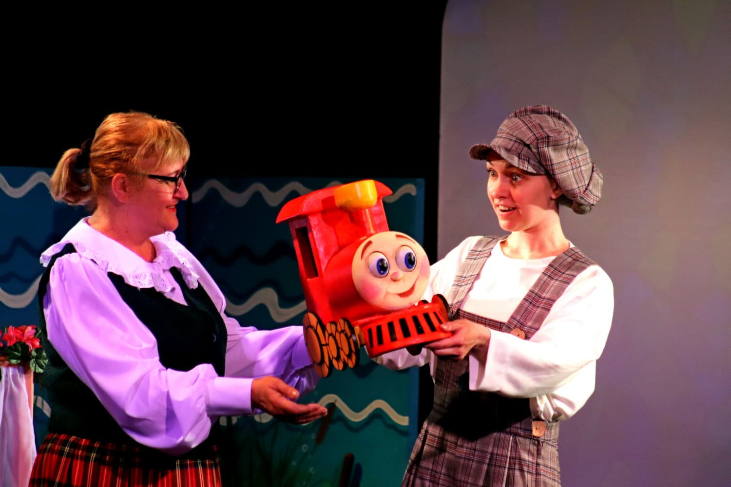 Лучик из магазина игрушек (Театр кукол)