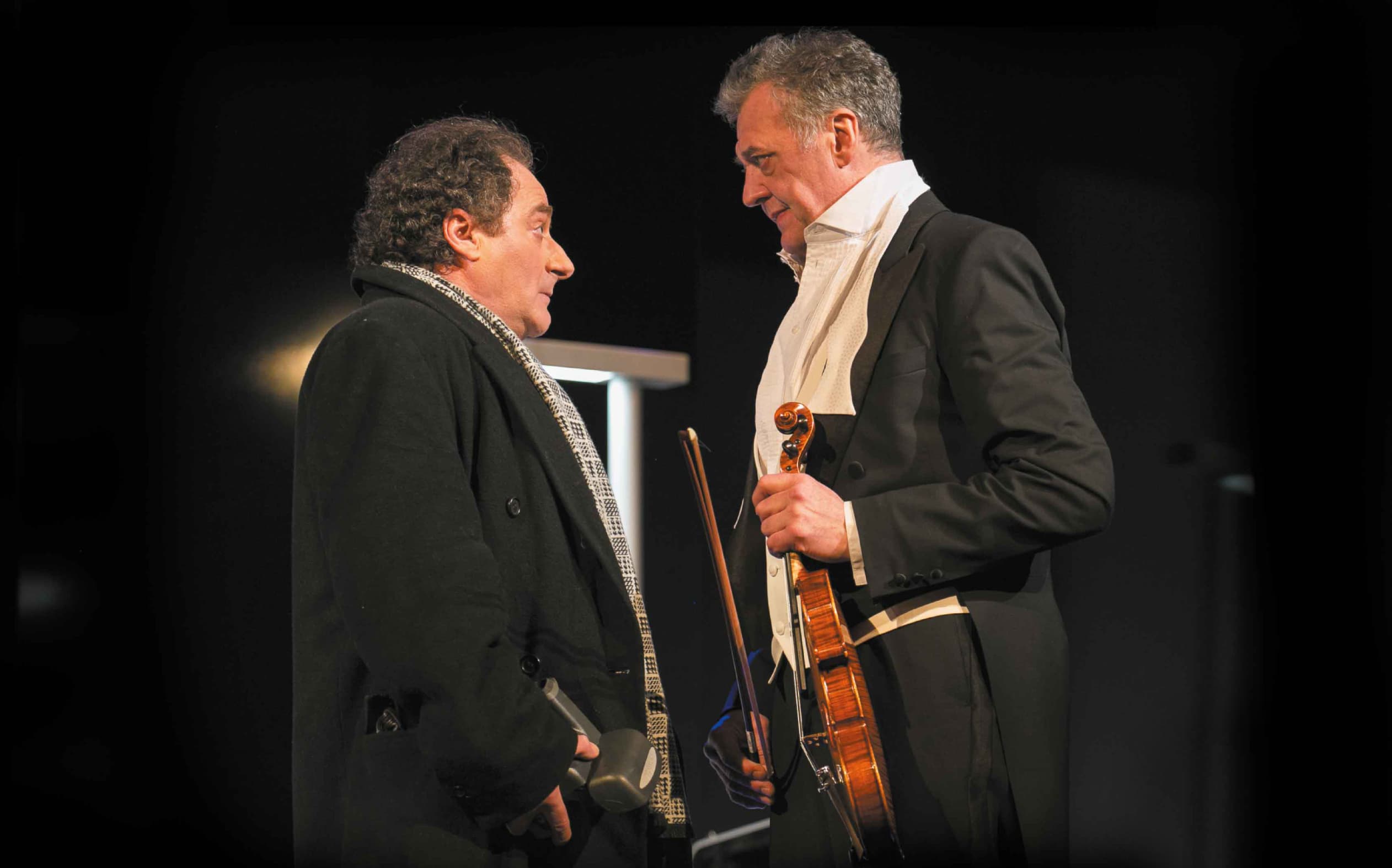 Фальшивая нота (Театр им. Ленсовета)