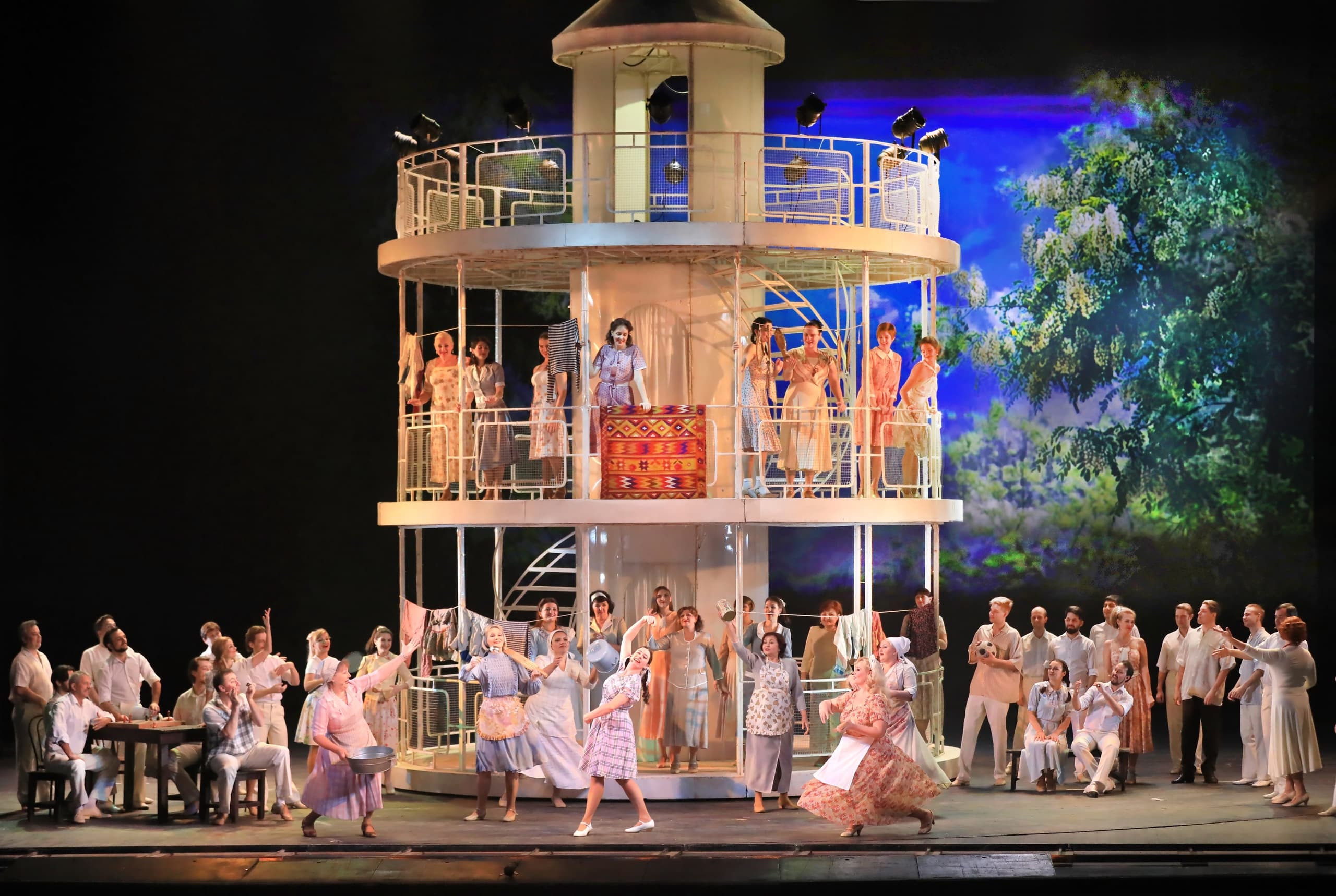 Белая акация (Музыкальный театр)