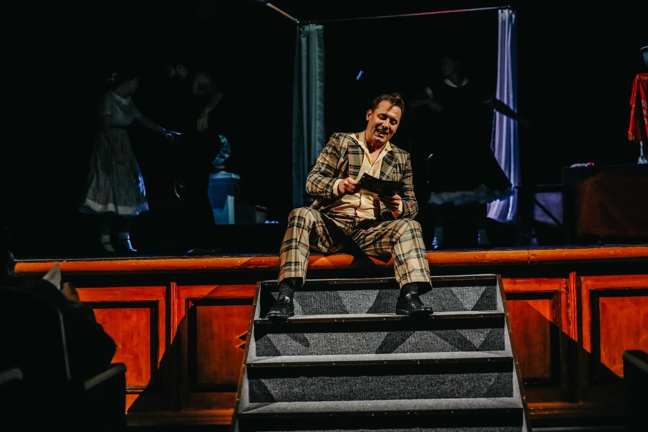 Музыка для толстых (Русский драматический театр)