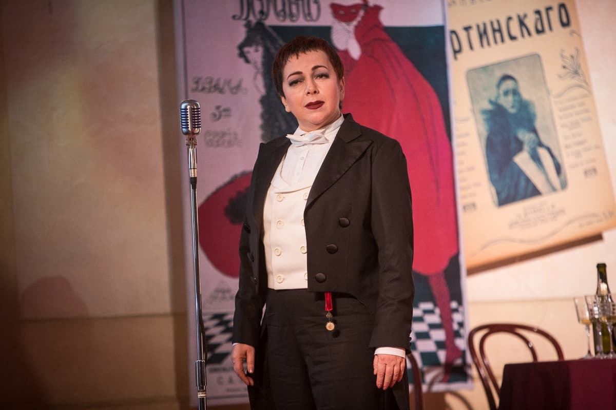 Серебряное зеркало (Губернский театр)