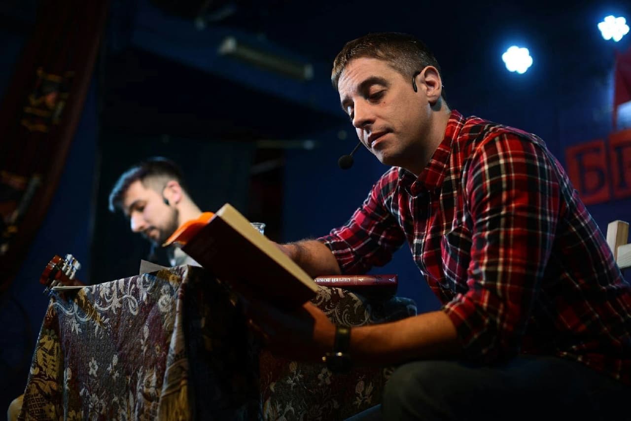 Павел Поляков и Антон Войналович. Довлатов (Бродячая собака)