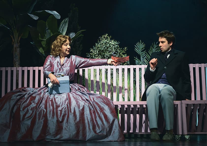 Лес (Новый драматический театр)